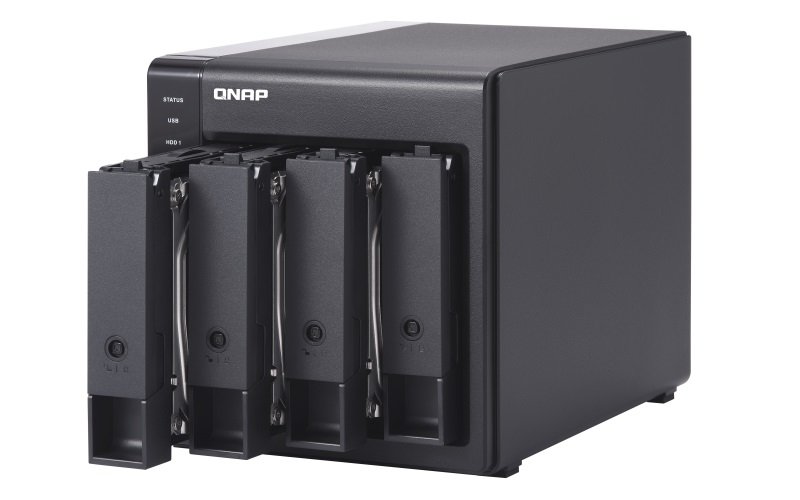 QNAP TR-004 rozšiřovací jednotka pro PC či QNAP NAS (4x SATA /  1 x USB 3.0 typu C) - obrázek č. 1